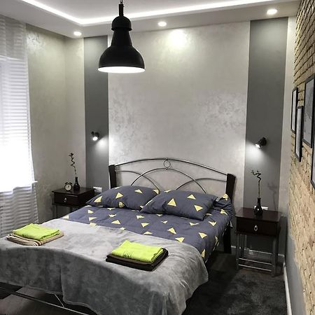Apartment On Vialikaja Trajeckaja Grodno Luaran gambar