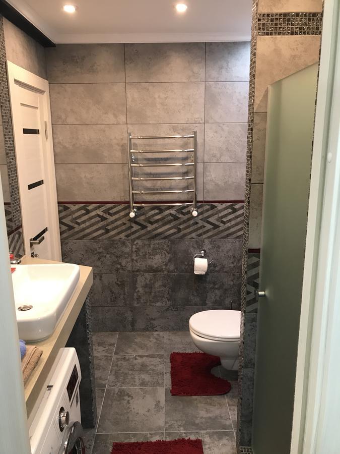 Apartment On Vialikaja Trajeckaja Grodno Luaran gambar